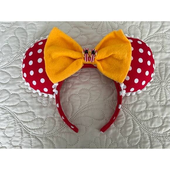 Disney Mickey Flip Flop Handmade Minnie Ears - Picture 1 of 5